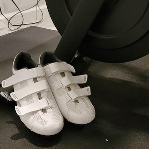 Cycling shoes- compatible with Peloton